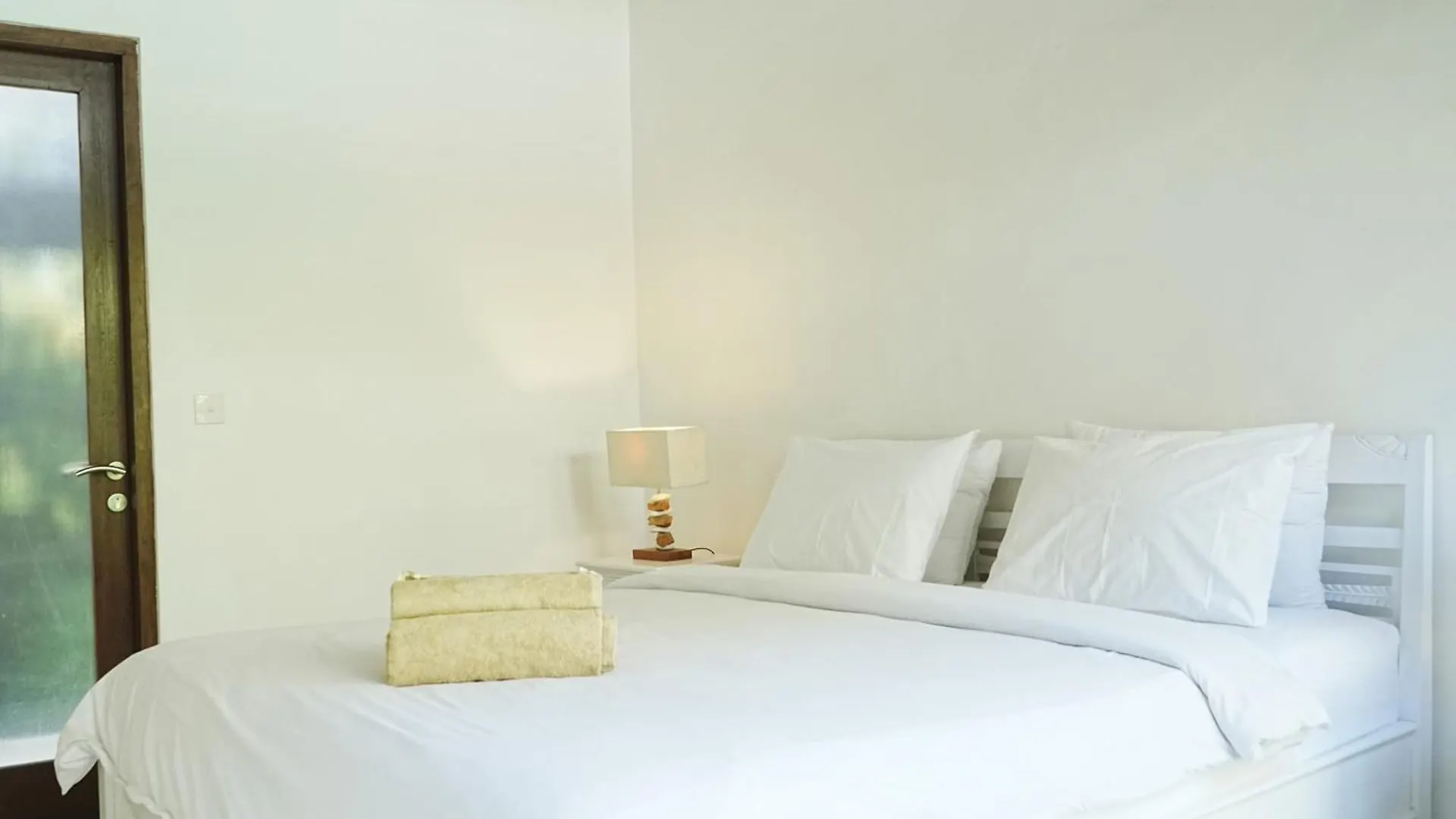 Forena Seminyak 0*,